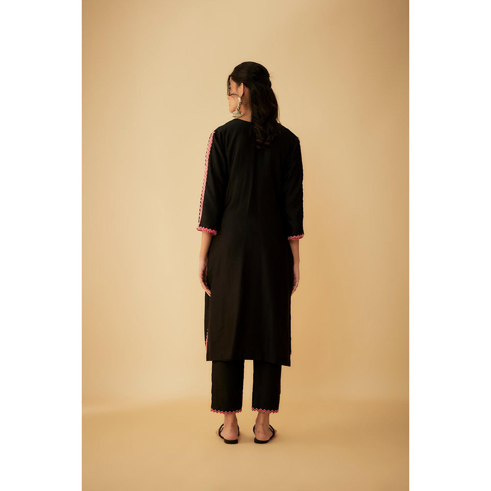 1999AD Black Chanderi Tribal Embroidery Kurta with Pant and Dupatta (Set of 3)