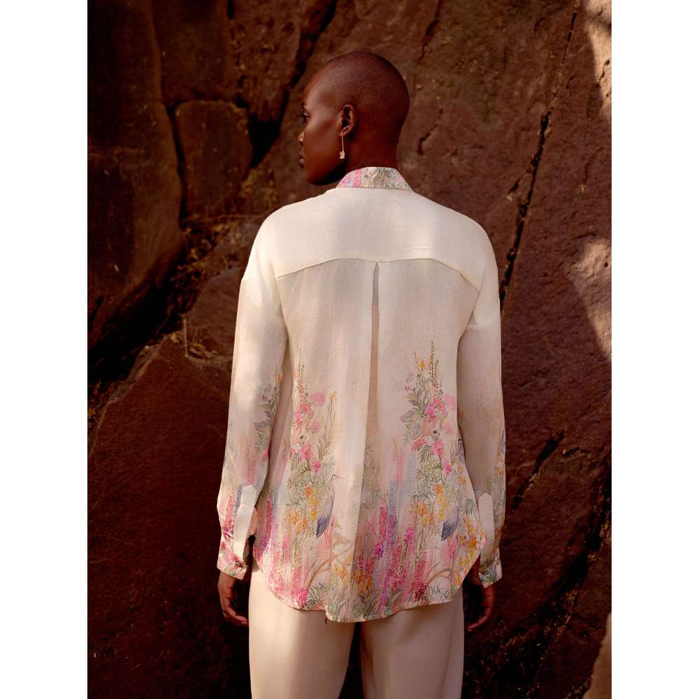 Basanti Kapde aur Koffee Ivory Printed Rose Reed Summer Silk Shirt