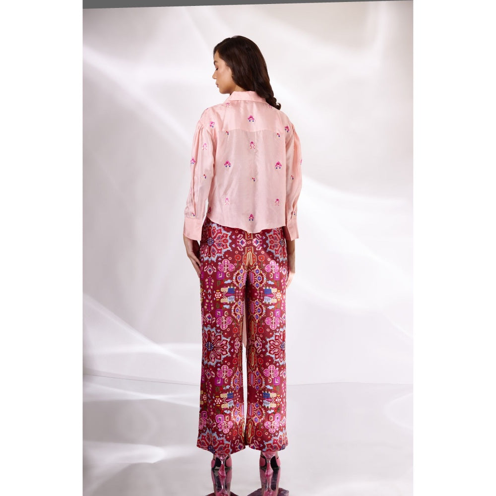 BETRUE Peach Silk Embroidered Knotted Shirt