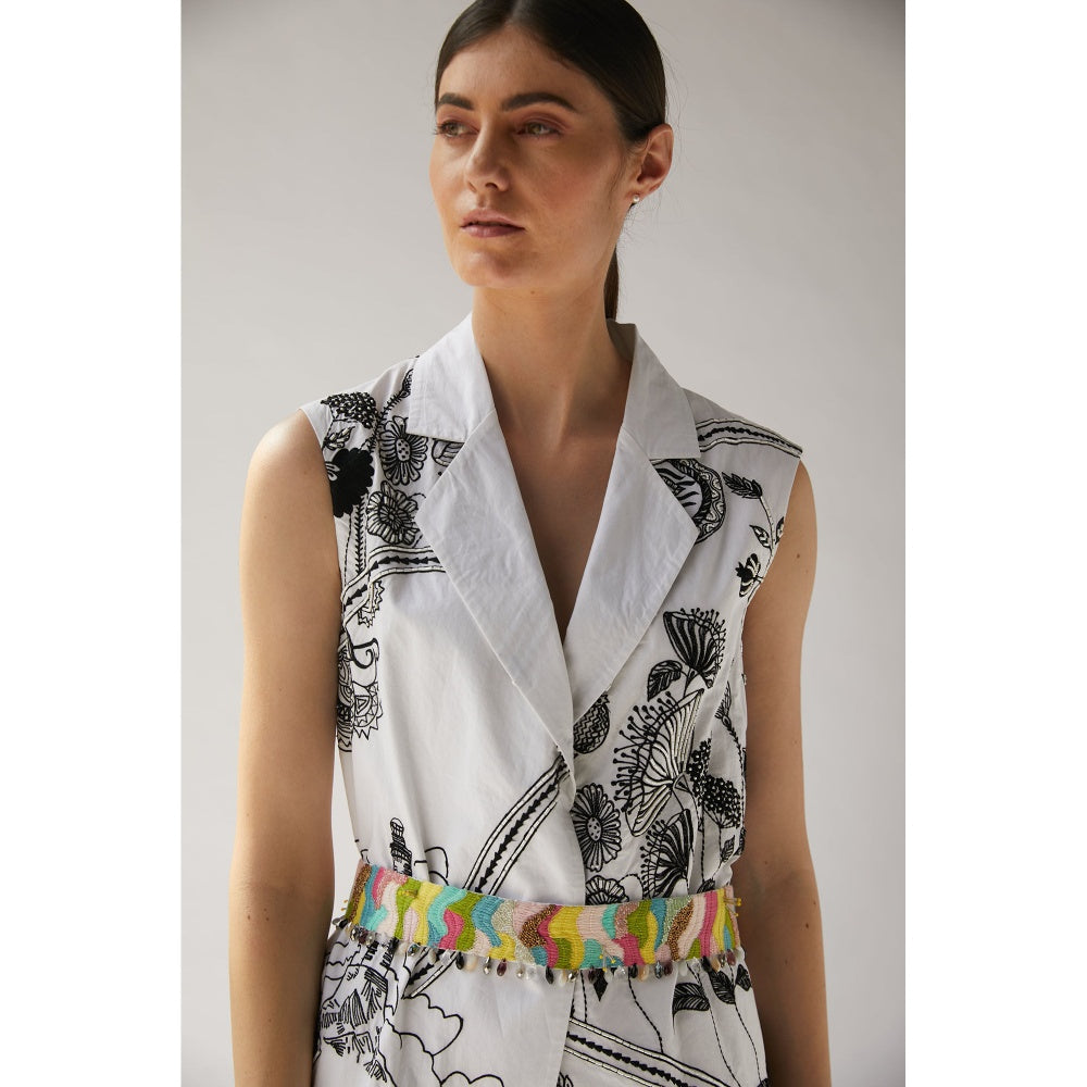 BETRUE Tropic Half Trench