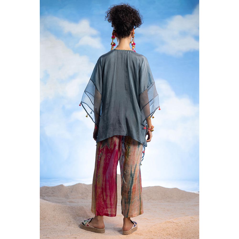 CAPISVIRLEO Embroidered Block Kaftan & Pants with Inner (Set of 3)