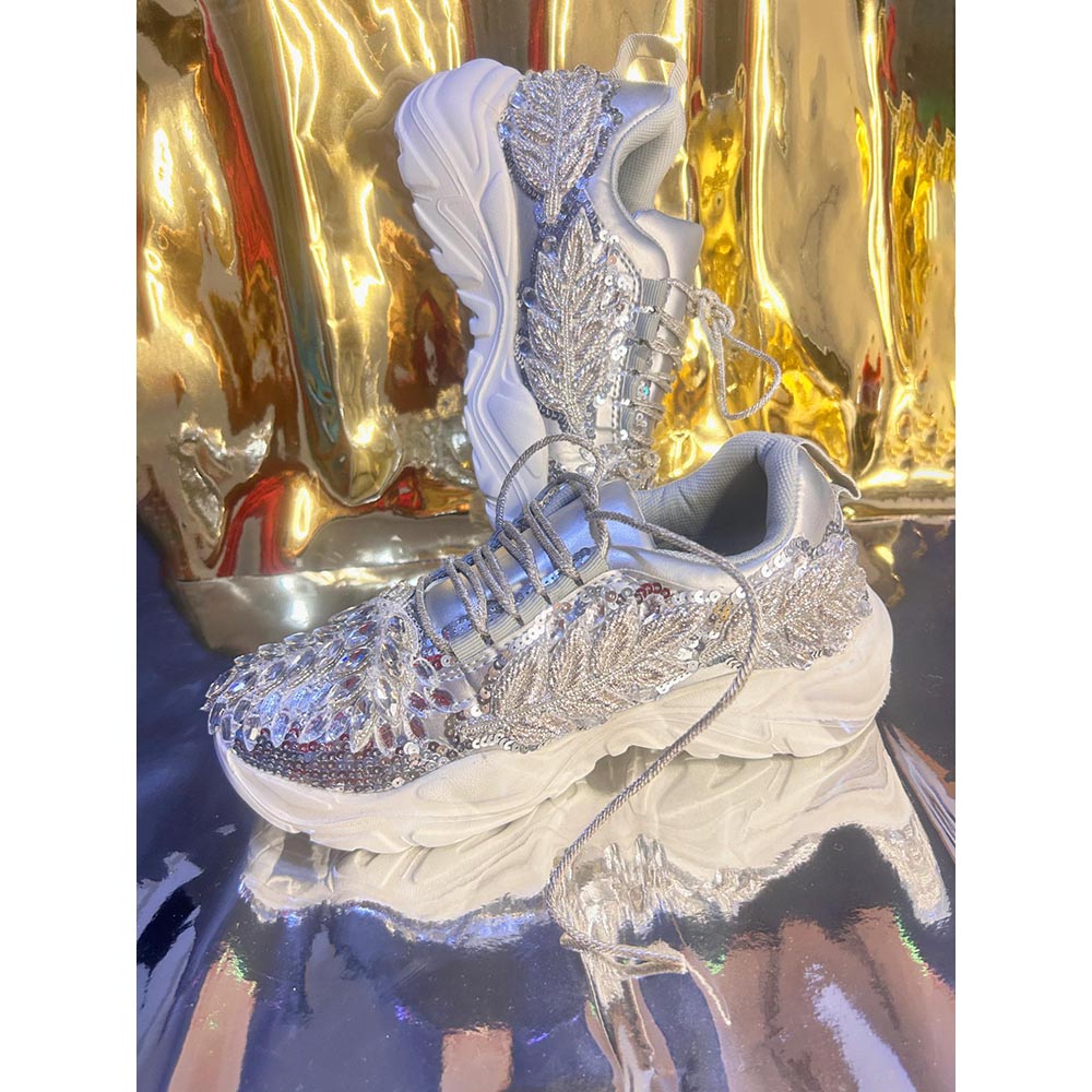 Chal Jooti Once Upon A Snowflake Silver Sneakers