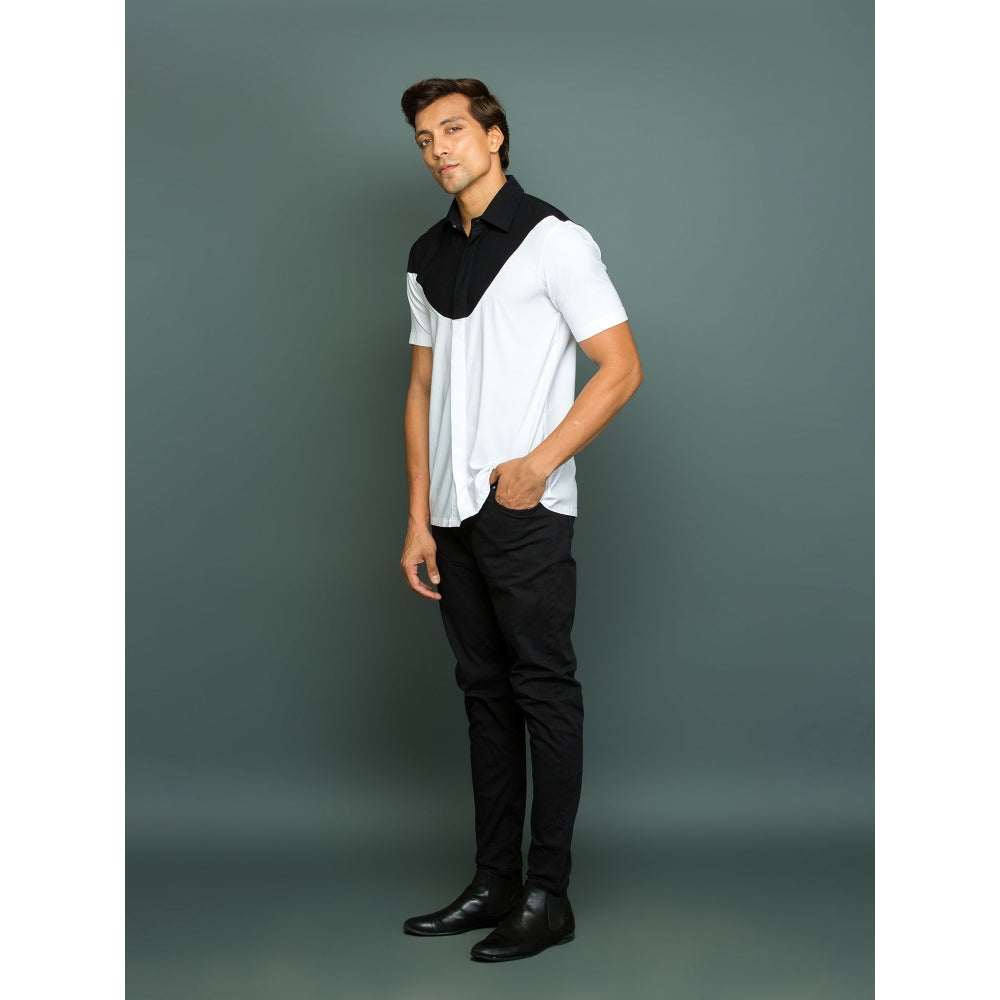 Echke White and Black Shirt with Black Top Yoke