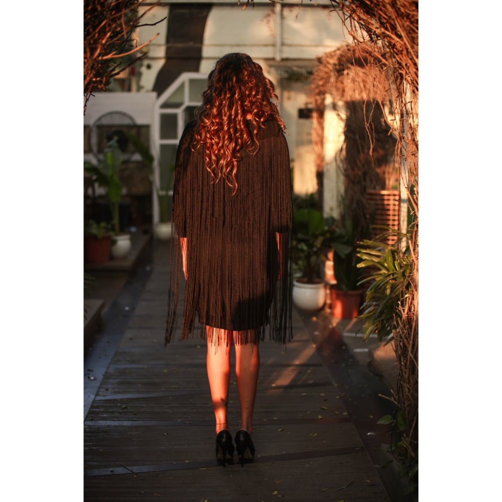 Echke Knee Length Dress with Ribbed Hem and Tassels