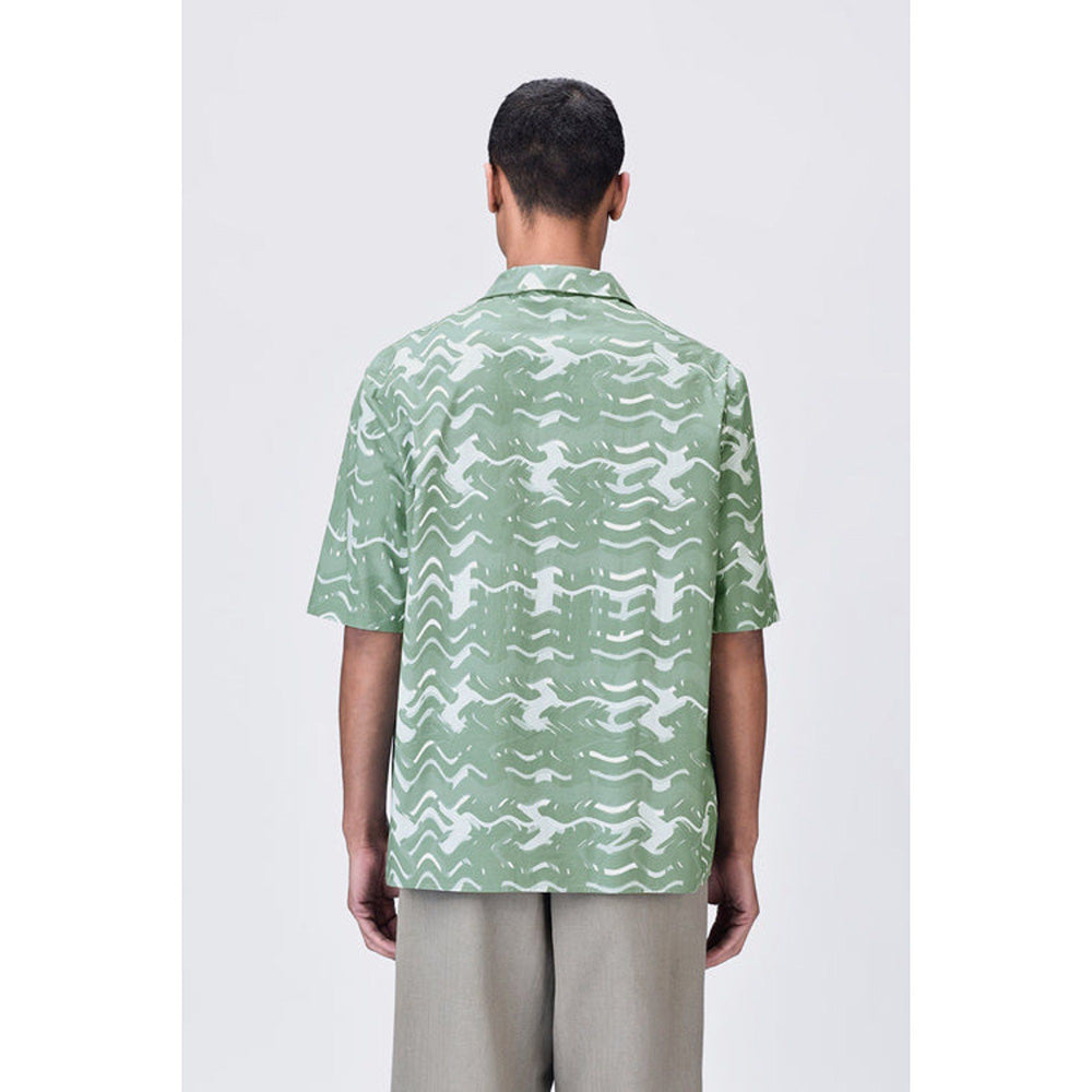 Genes Lecoanet Hemant Loose Fit Cuban Collar Half Sleeve Shirt Green