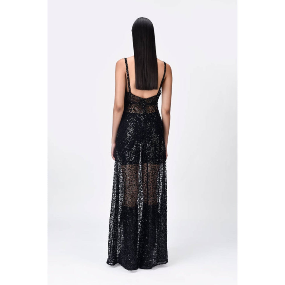 Genes Lecoanet Hemant Slim Fit Embroidered Tulle Floor-Length Gown