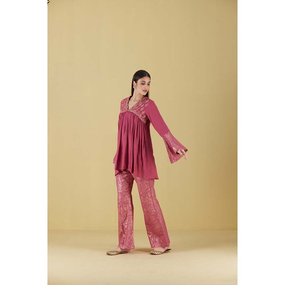 Inej Kurta Yok Pearly Pink with Pant (Set of 2)