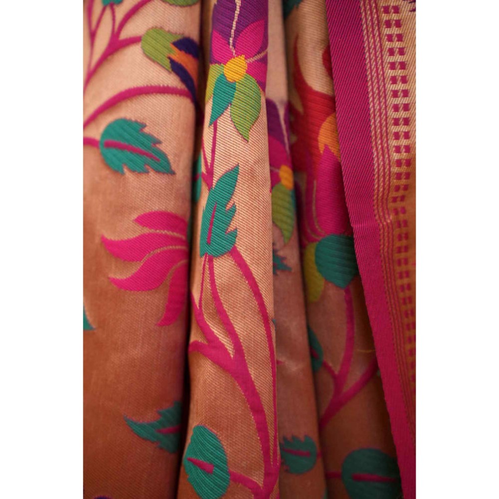 Isadora Life Womens Floral Zari Pink Pre-Draped Saree With Unstitched Blouse