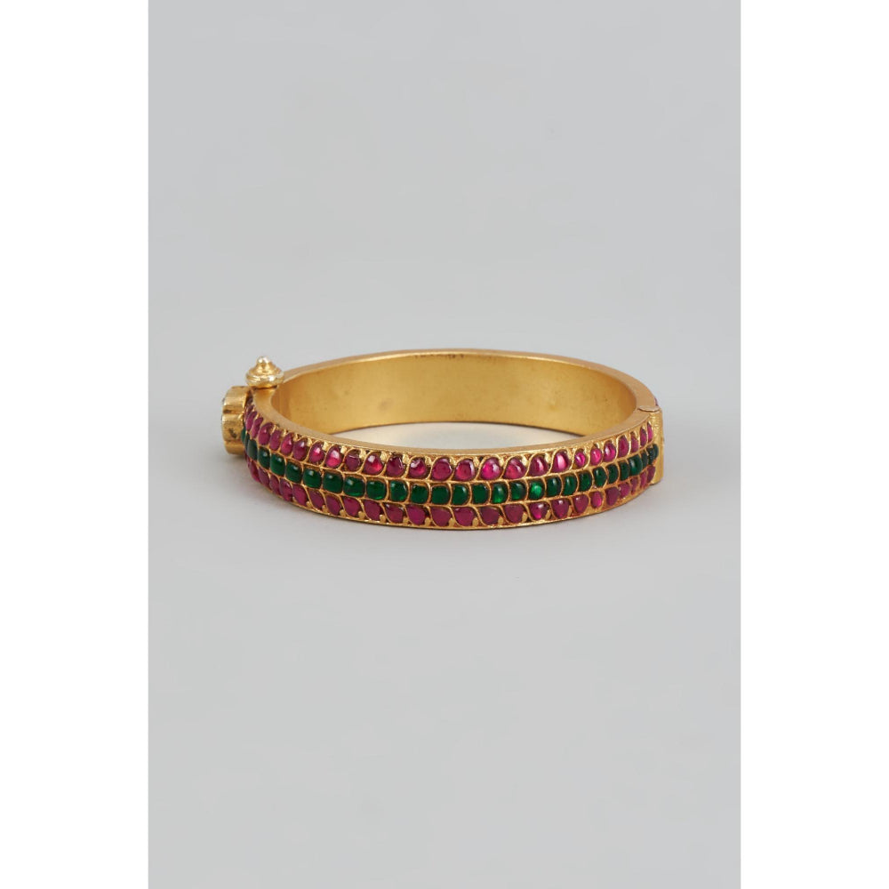 KARISA DESIGNS Hariyali Kundan Bangle