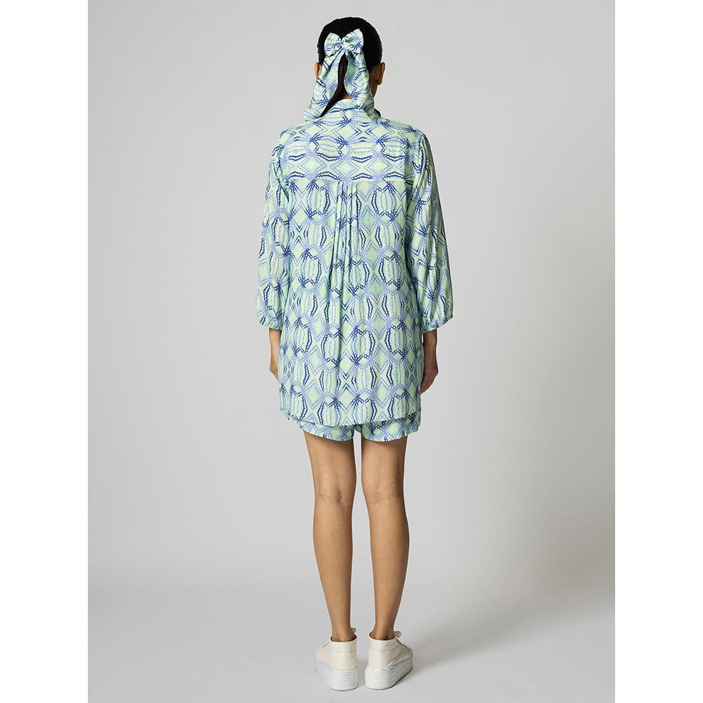 Klad Rhombus Mint Blue Collar Neck Jacket with Inner and Shorts (Set of 3)