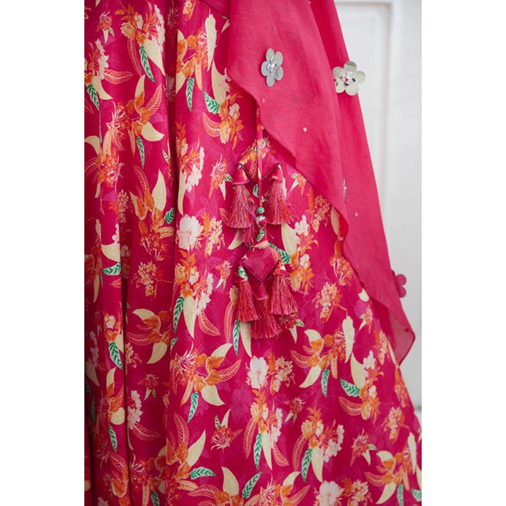 MANDIRA WIRK Women Chanderi Pink Kurta with Palazzo
