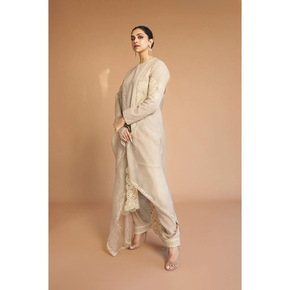 Masaba The Paan Phool Embroidered Kurta with Pant and Dupatta (Set of 3)