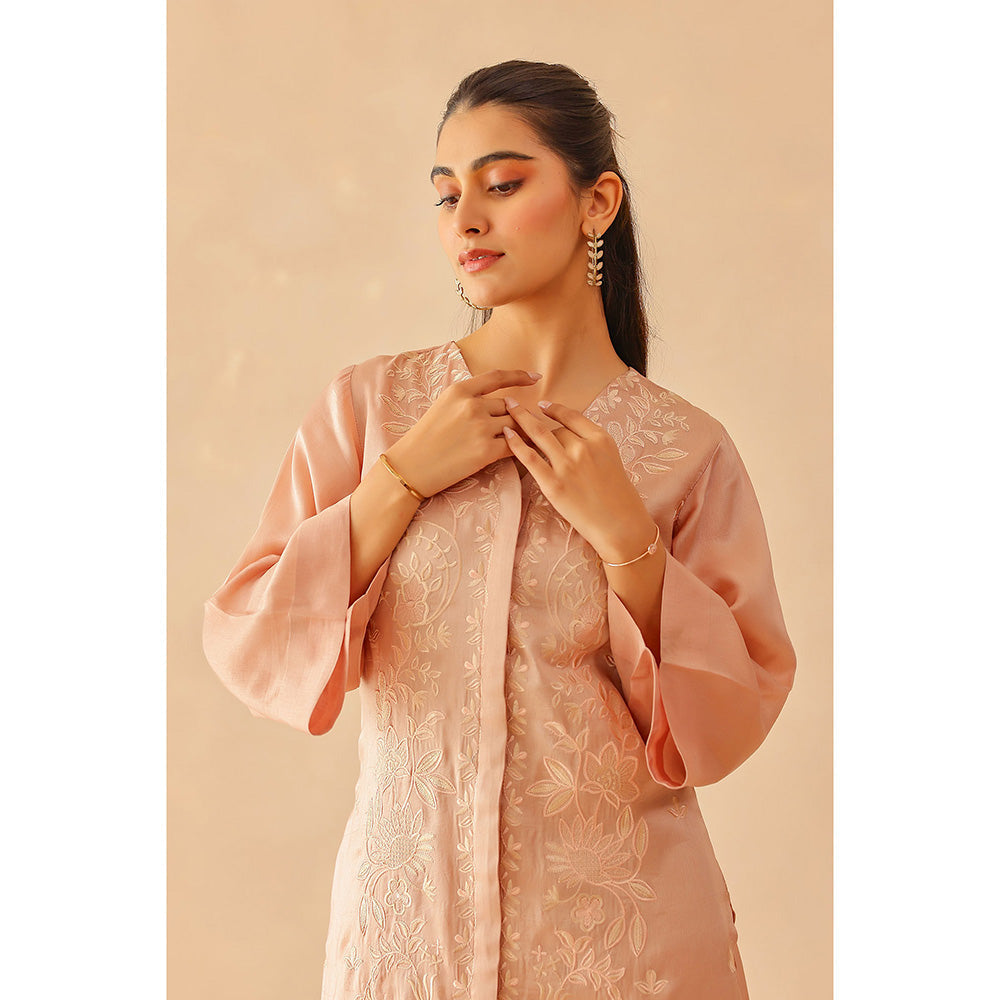 Masoomm Dusty Pink Lily Embroidered Kurta with Pant and Dupatta (Set of 3)
