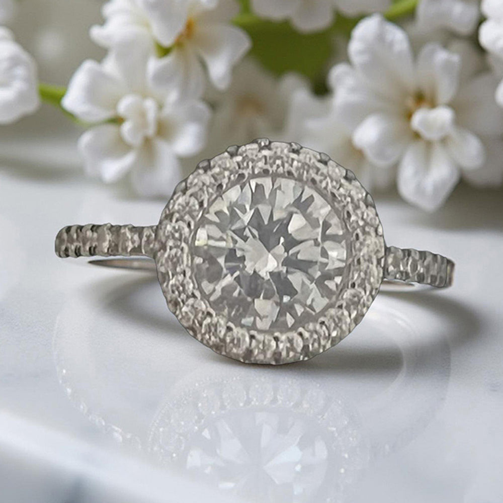 Mon Tresor Eternal Glow Halo Ring - White