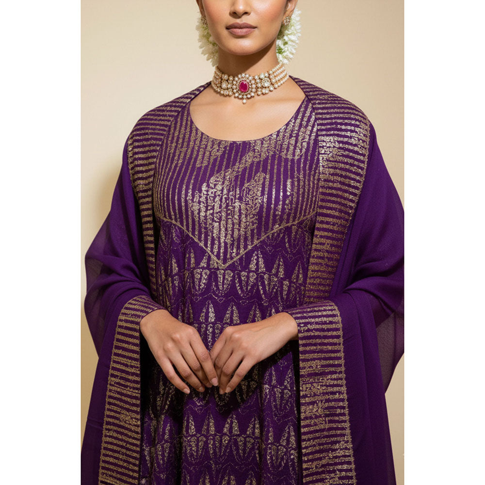 Naseebo Womens Linen Embroidered Purple Kurta with Pant and Dupatta