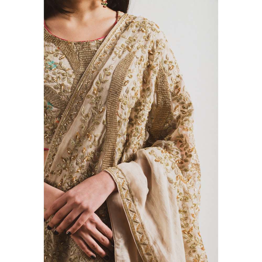 Neelu Sethi Silk Minakari Lehenga With Organza Embroidered Dupatta and Blouse (Set of 3)