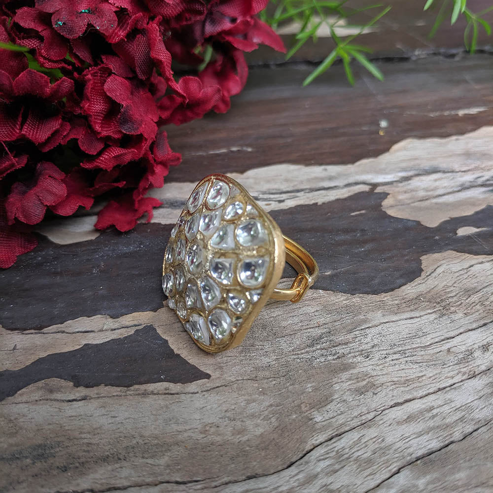 RIANA JEWELLERY White Small Jadtar Stone Ring In Square Shape