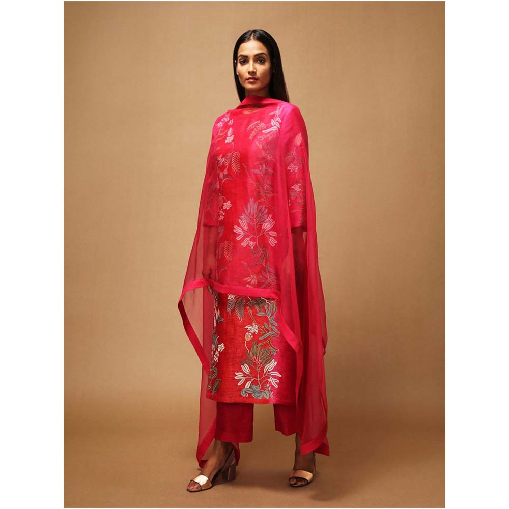 OJA Floris Fuscia Kurta and Trouser with Dupatta (Set of 3)