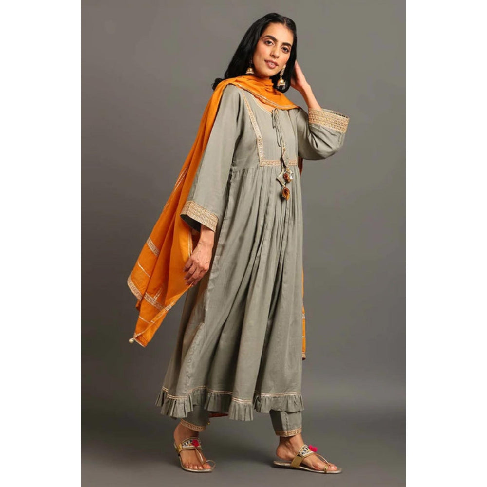OMAANA Women Mulmul Grey Kurta with Pant and Dupatta
