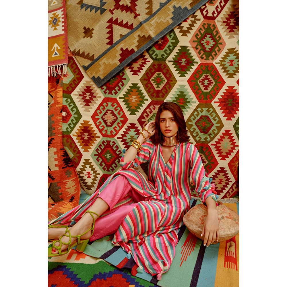 PALLAVI JAIPUR Hot Pink Indi-Leheriya Tassel Kurta with Pant (Set of 2)