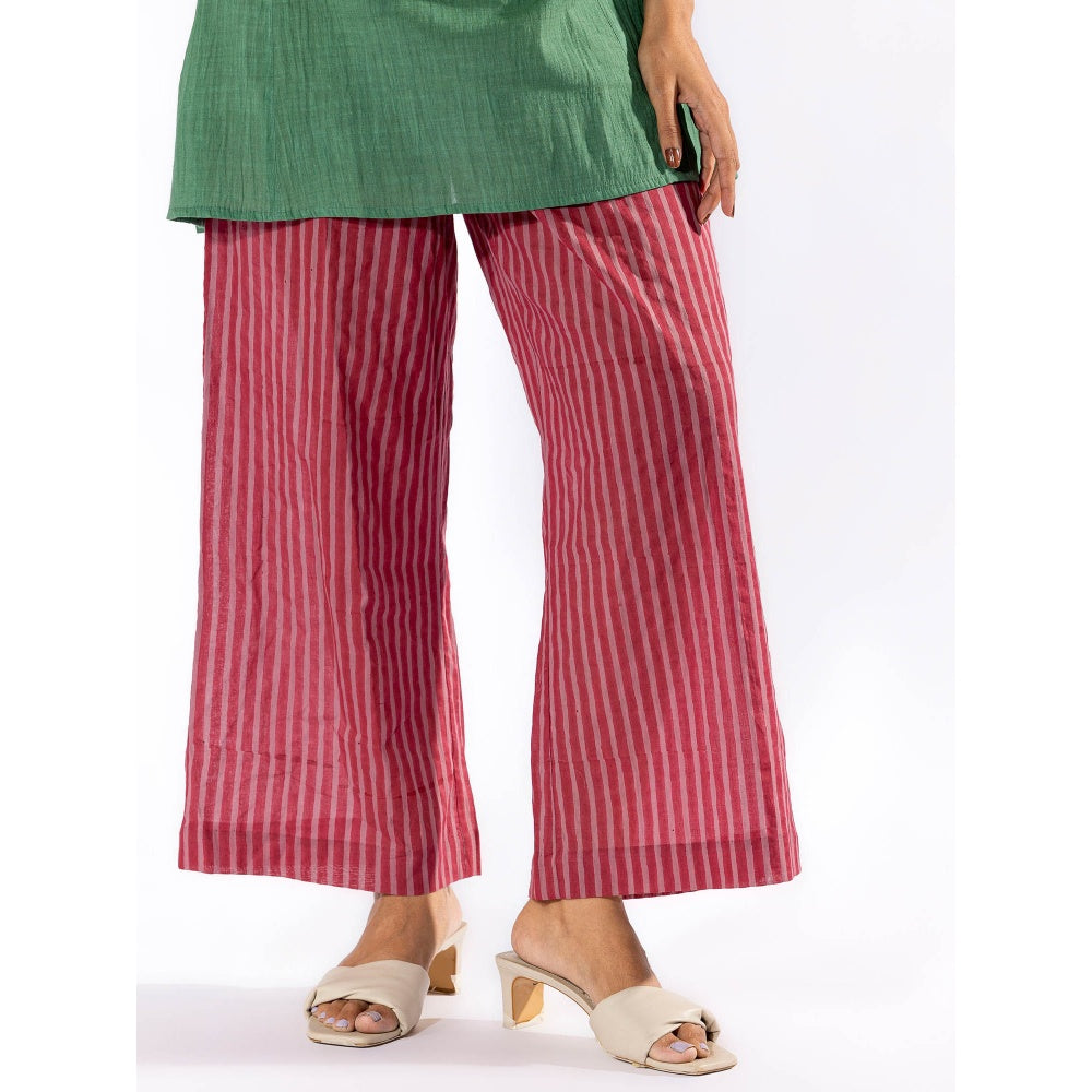 PANTS AND PAJAMAS Green Embroidered Kurta & Cotton Pant (Set of 2)