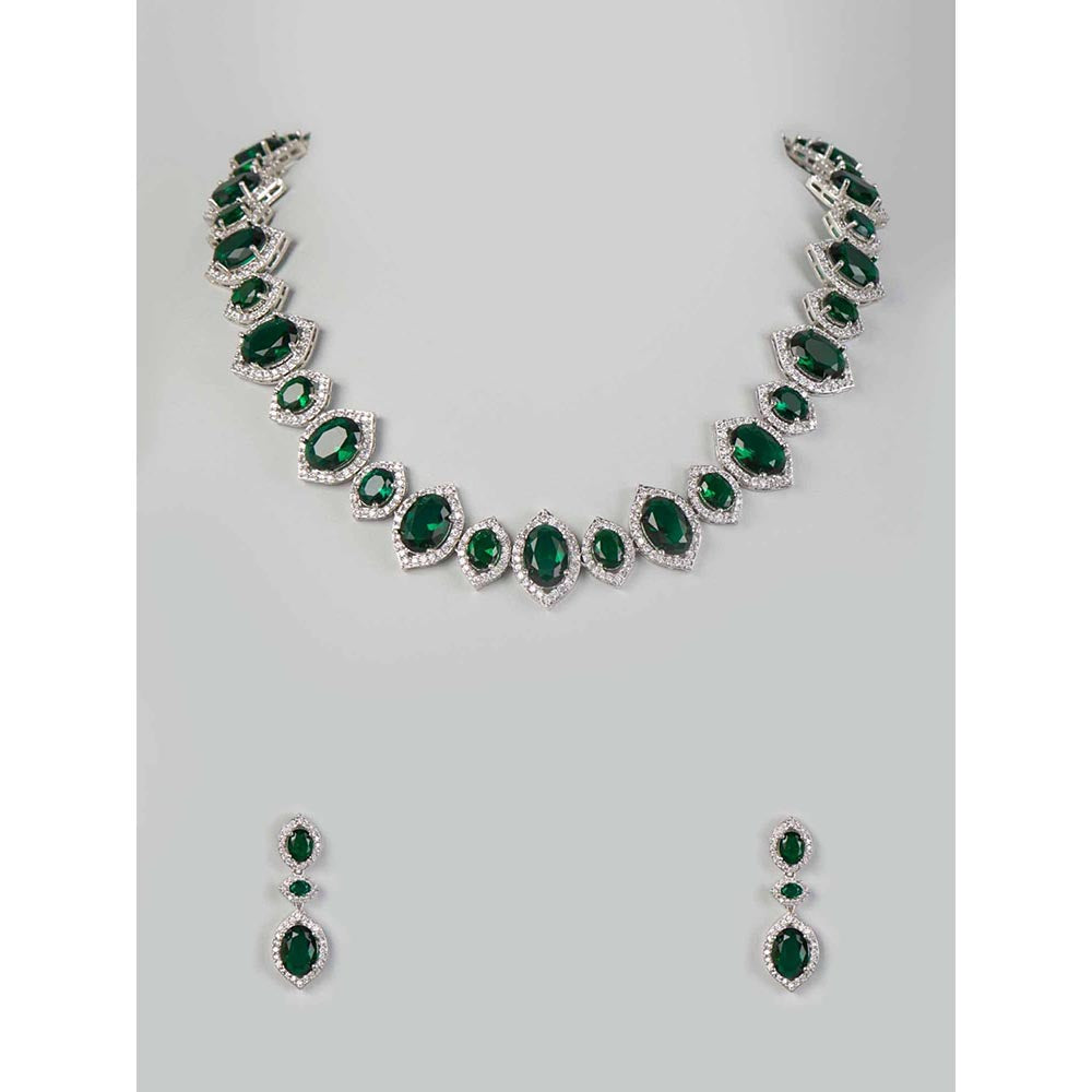 PRIHAN LUXURY Green Emerald Stones Jewellery Set