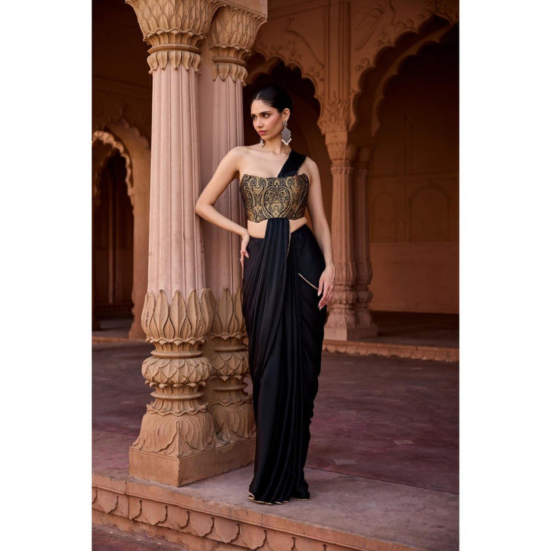 Saanjh by Lea Kanza Black Pre-Stitched Saree with Stitched Blouse