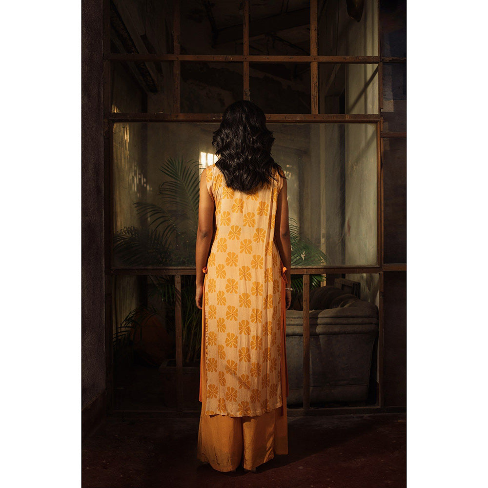 Suave by Neha Arora Yellow Bloom Side Tie Up Kurta With Palazzo (Set of 2)