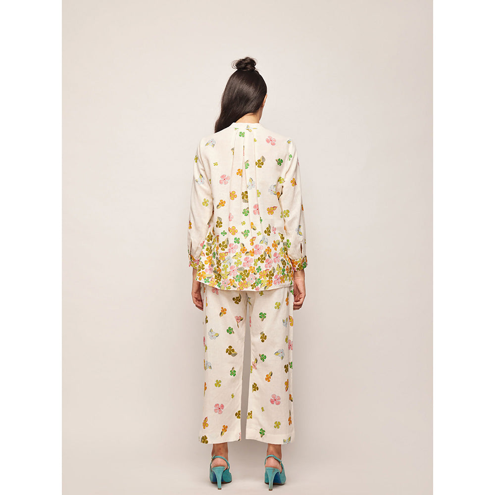 Swati Vijaivargie White Fleur Floral Pants