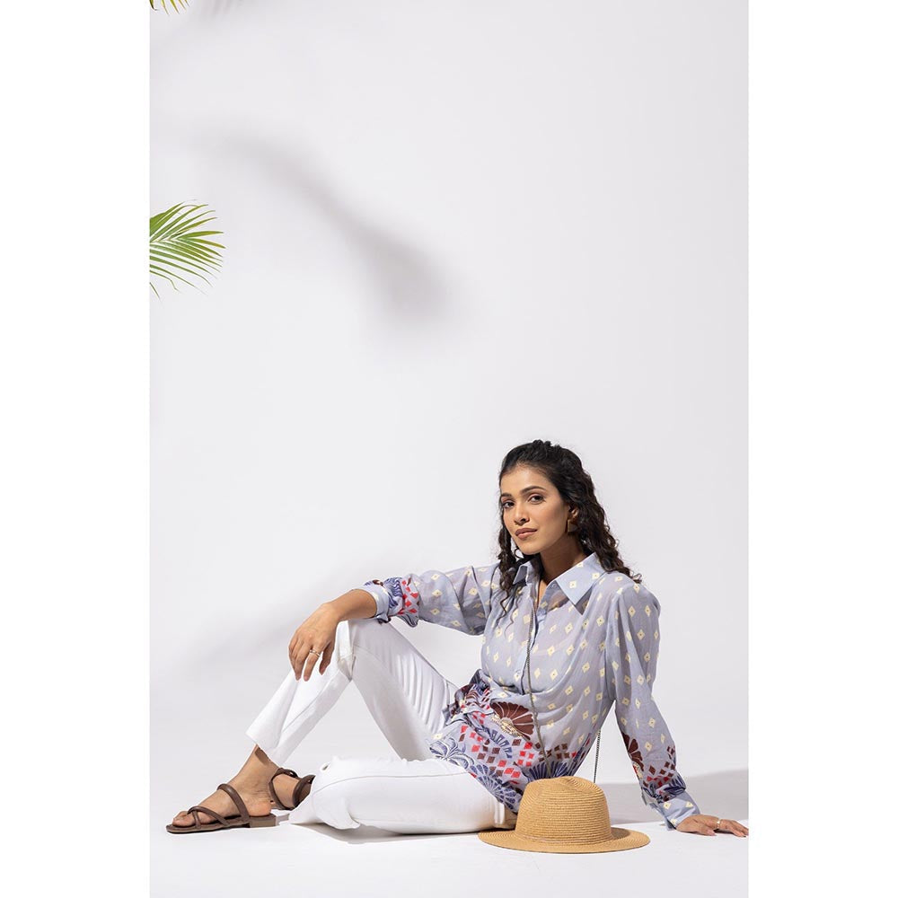 Thee Modern Roots Lavender Flora Cluster Shirt
