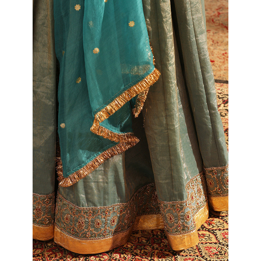 WeaverStory Green Hand Tissue Silk Zardozi Lehenga with Choli and Organza Dupatta (Set of 3)