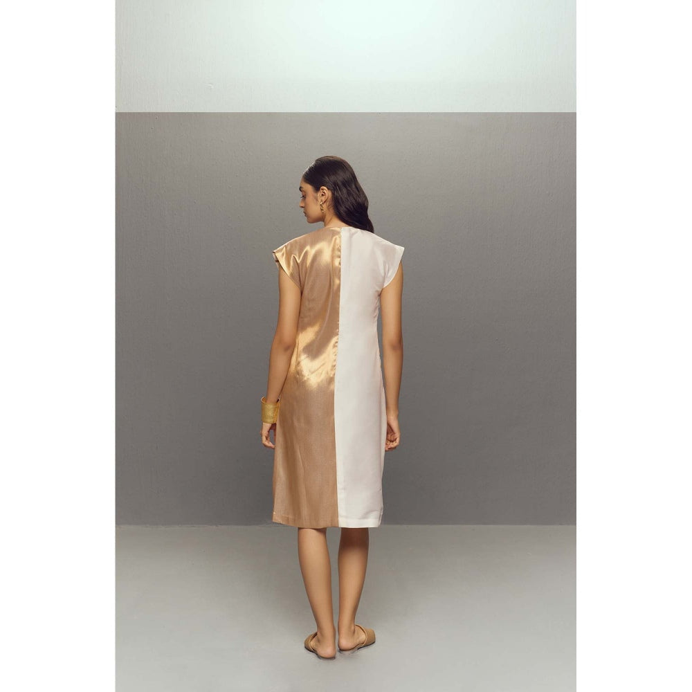 Zaitra White Ripple Dress