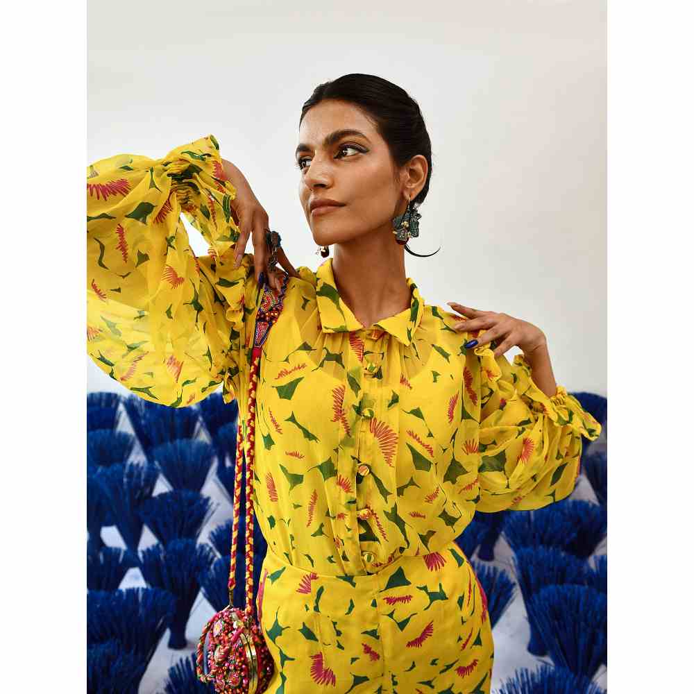 Baise Gaba Yellow Printed Straight Fit Avi Pants