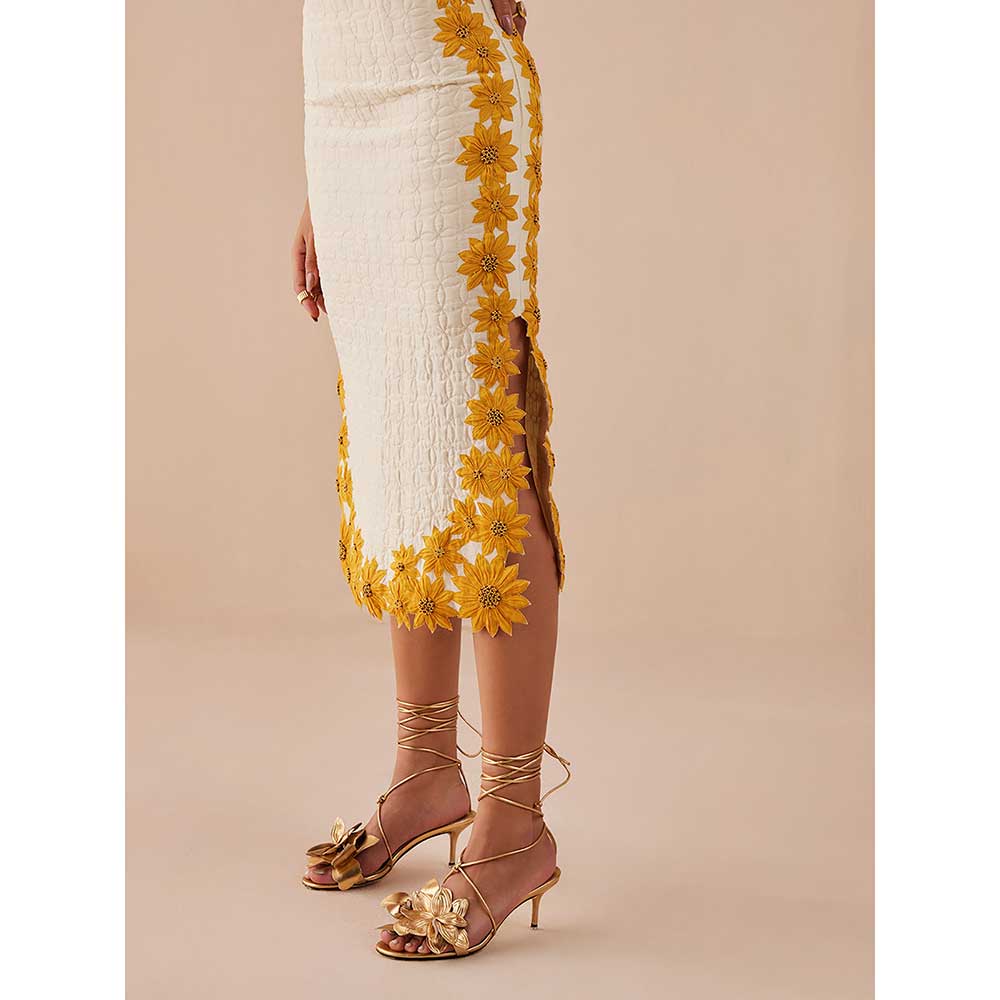 CHANDRIMA Ivory Quilted Sunflower Midi Skirt