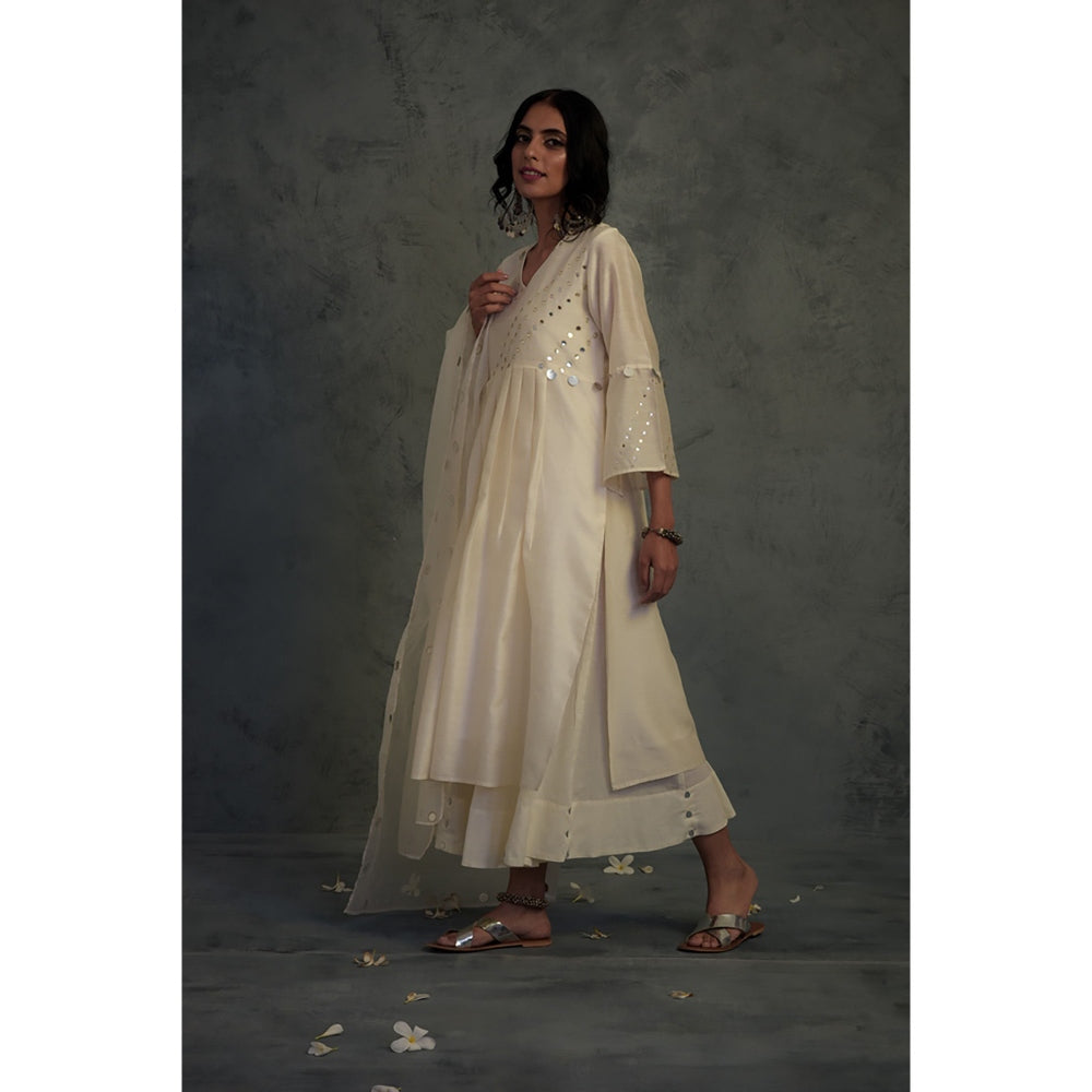 Charkhee Chanderi Flared Sleeve Kurta Set - (Set of 3)