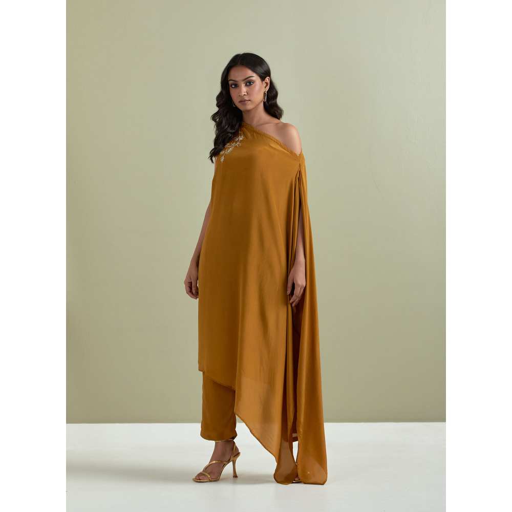 Priya Chaudhary Mustard Embroidered Crepe Kurta