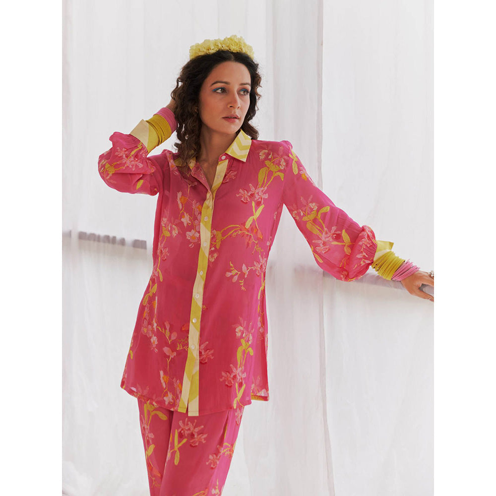 172 Threads Floral Lily Co-Ord (Set of 2)