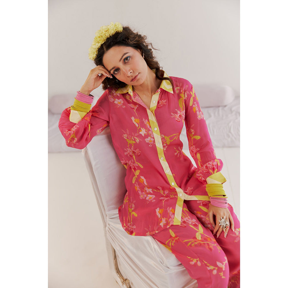 172 Threads Floral Lily Co-Ord (Set of 2)