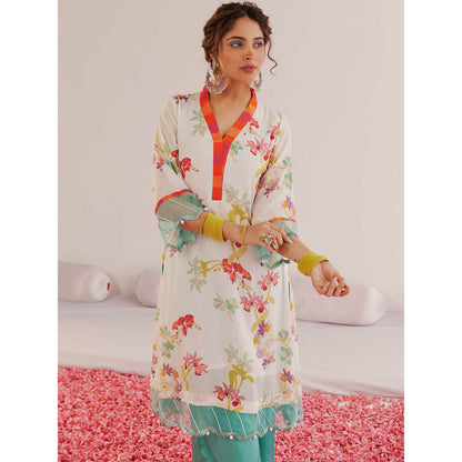 172 Threads White Garden Kurta Pant & Dupatta (Set of 3)