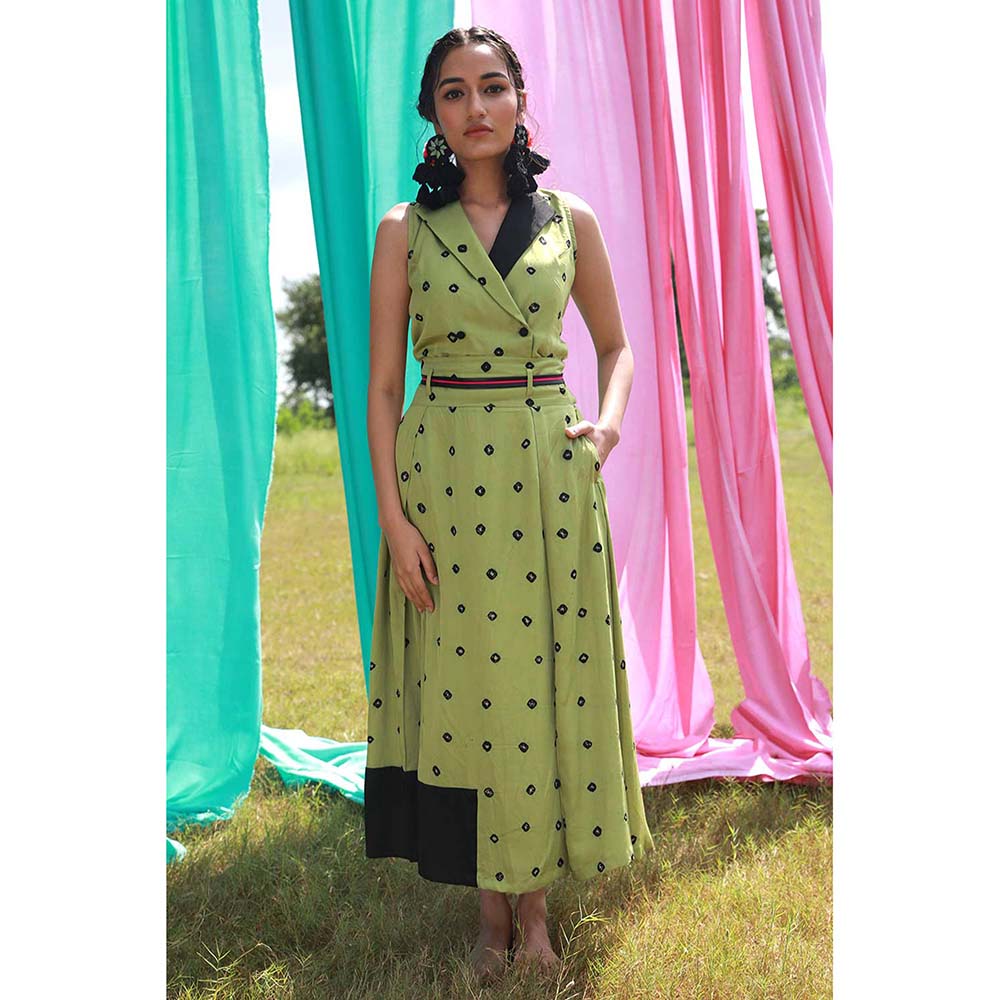 Aapro Label Green Waist Coat Skirt (Set of 2)