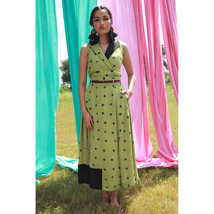 Aapro Label Green Waist Coat Skirt (Set of 2)