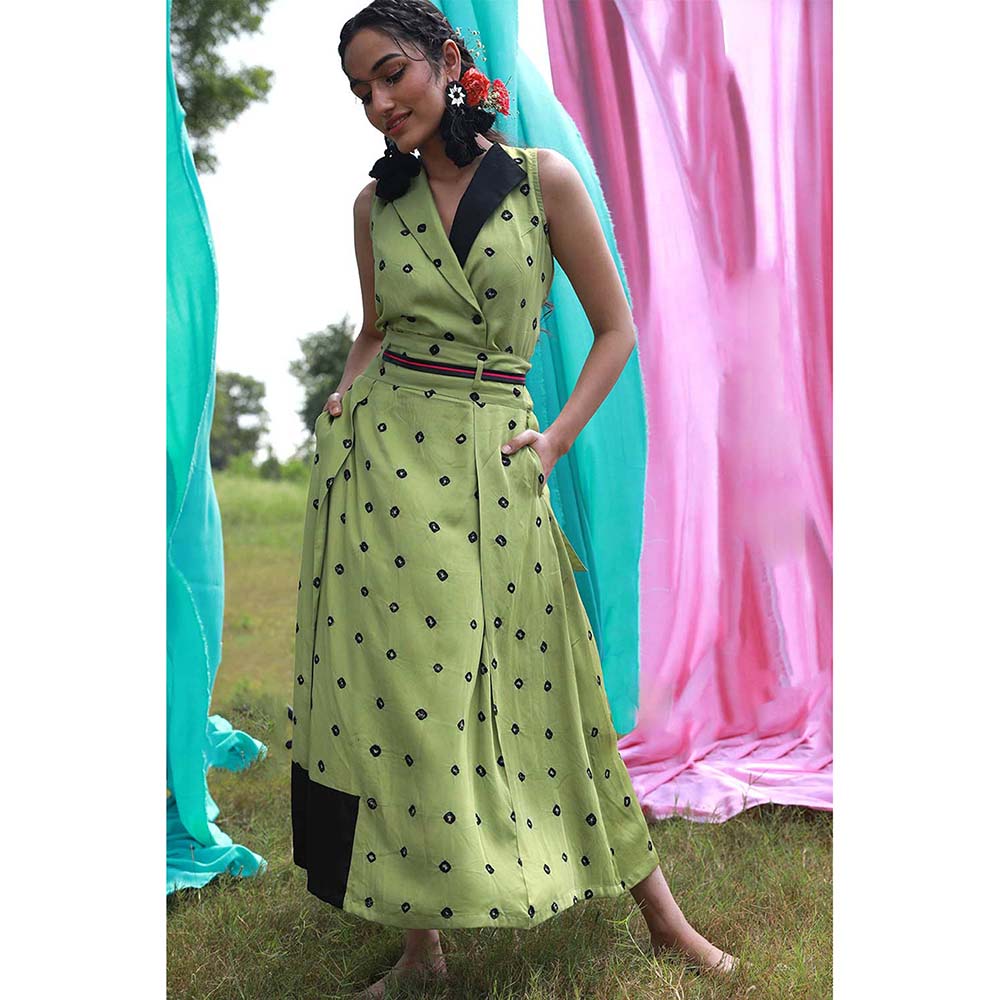 Aapro Label Green Waist Coat Skirt (Set of 2)