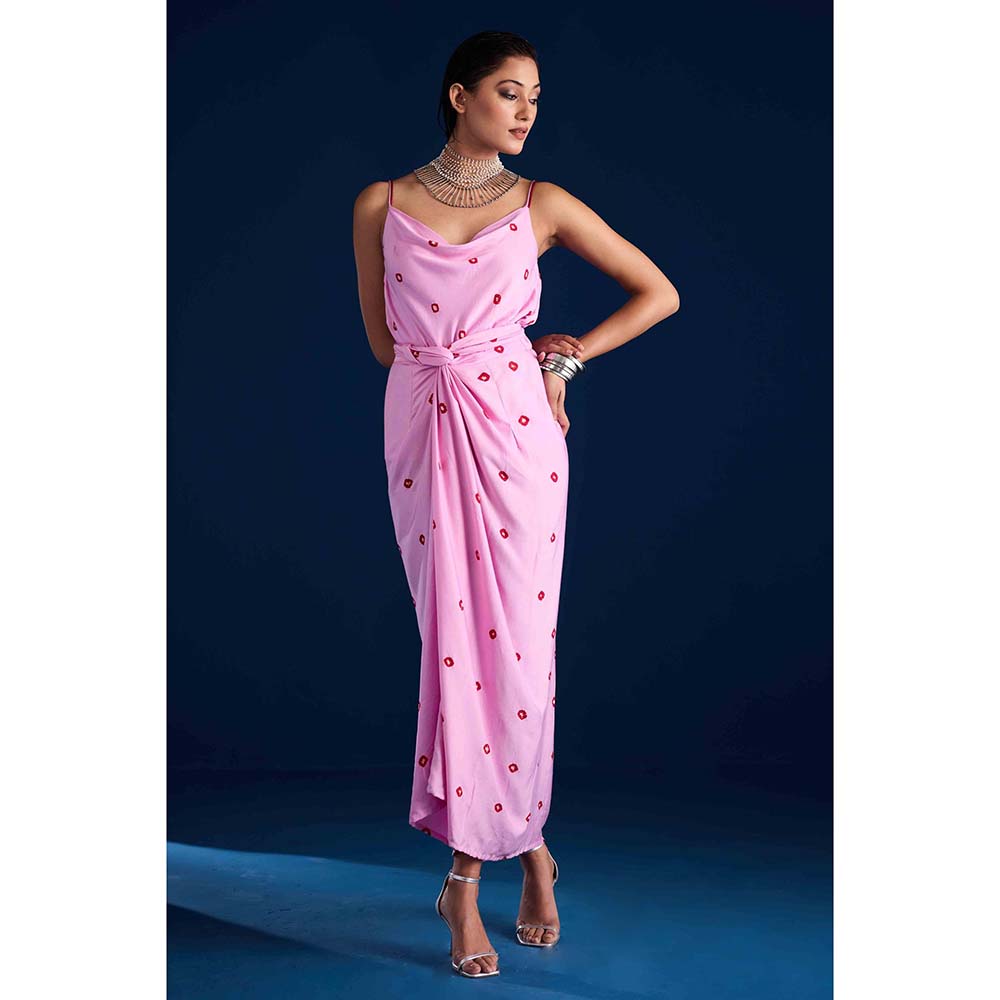 Aapro Label Eraya Concept Pink Saree