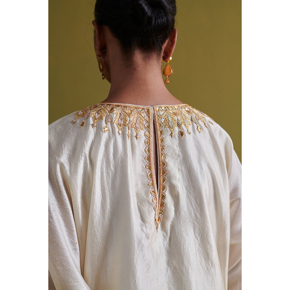 Aarti Sethia Studio Ivory Kurta with Pant (Set of 2)