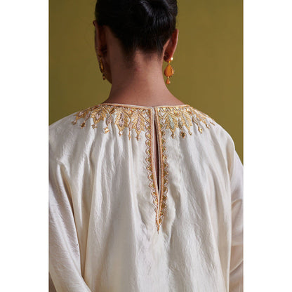 Aarti Sethia Studio Ivory Kurta with Pant (Set of 2)
