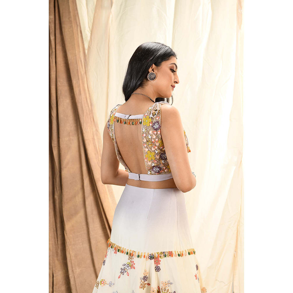 Aaryaa By Kashveen Kohli White Floral Mirror & Thread Embroidered Lehenga With Blouse
