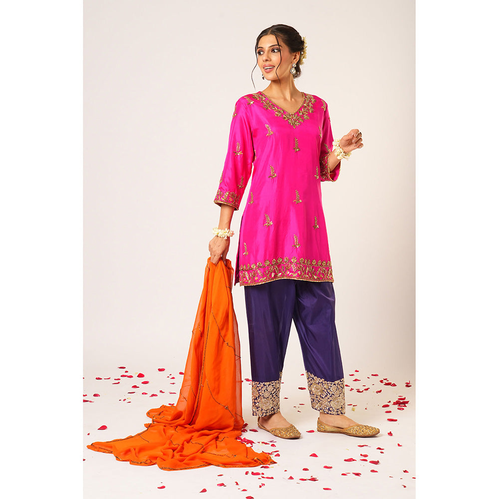 Aayushi Maniar Pink Revati Kurta with Salwar and Dupatta (Set of 3)