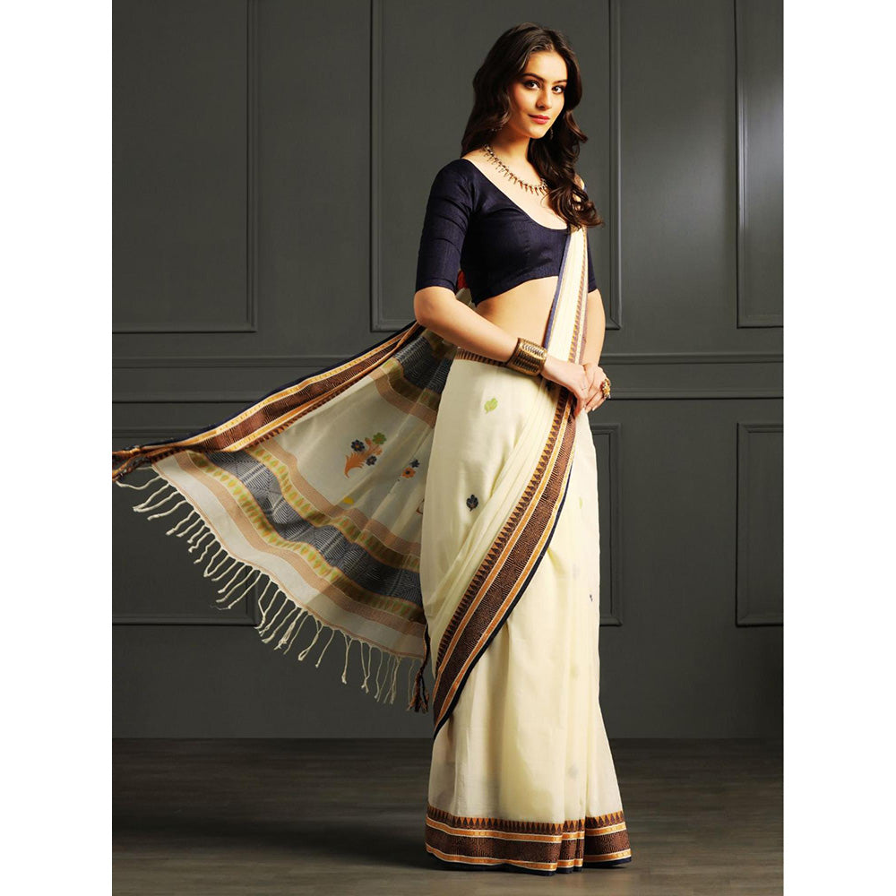 Aditri Cream Handloom Khadi Cotton Saree with Running Blouse