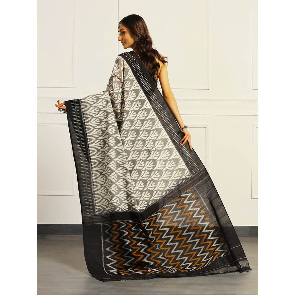 Aditri Black Handloom Ikat On Gas Saree with Unstitched Blouse