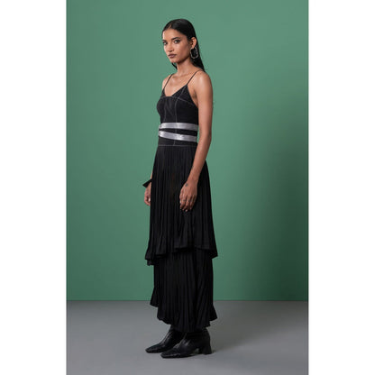 Advait Black Kuro Pleated Dress